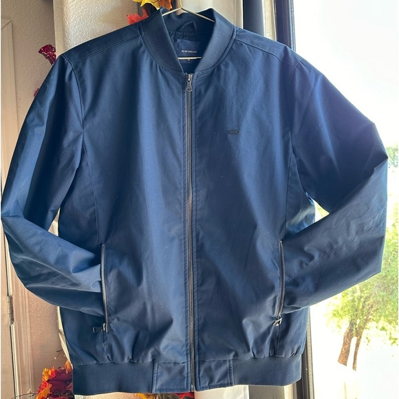 Peter England Blue Zipper pockets Blue lined Bomber size Medium - Picture 4 of 11